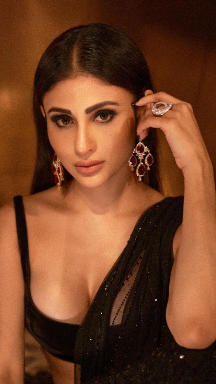 Money Roy Porn Image - List Of Mouni Roy's Upcoming Movies - THE EMERGING INDIA